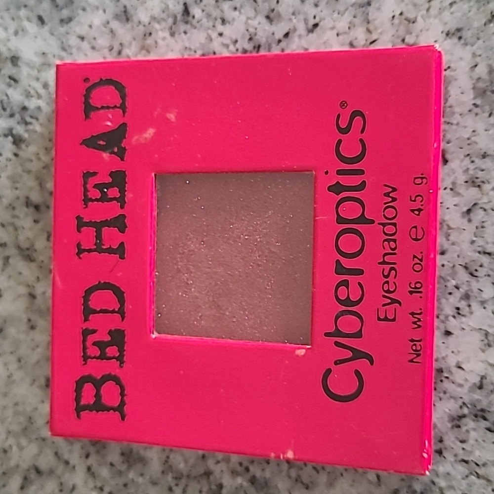 Bed Head Eyeshadow - Velvet